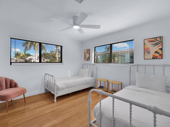 908 SE 16th Street, Deerfield Beach FL 33441