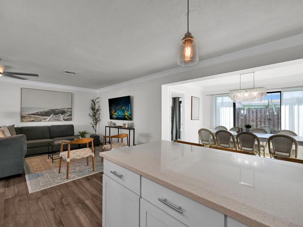 908 SE 16th Street, Deerfield Beach FL 33441