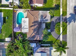 908 SE 16th Street, Deerfield Beach FL 33441