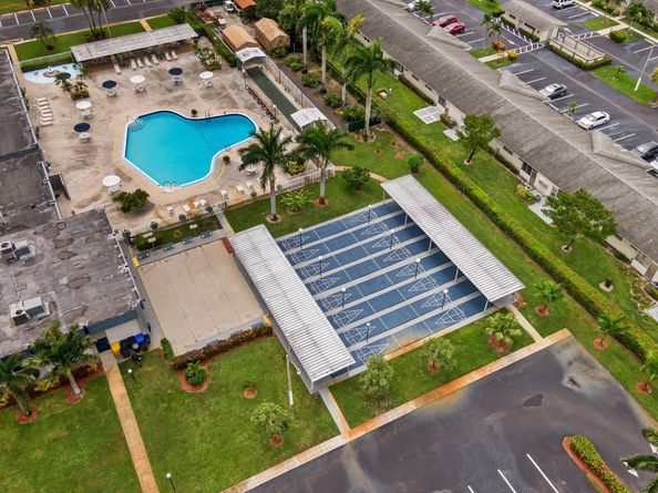 2547 W Emory Drive W H, West Palm Beach FL 33415