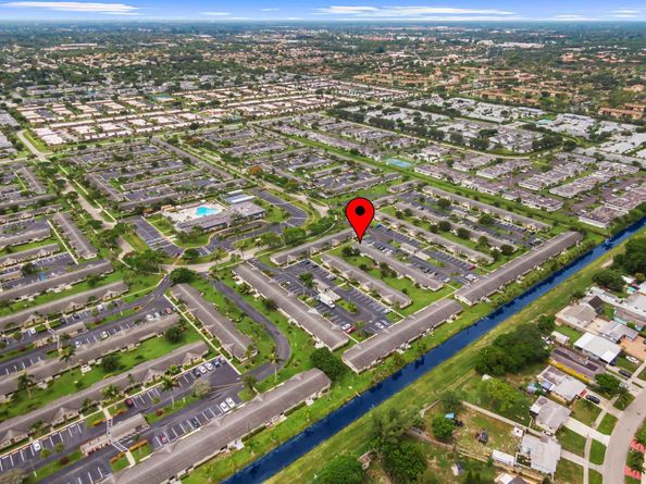2547 W Emory Drive W H, West Palm Beach FL 33415