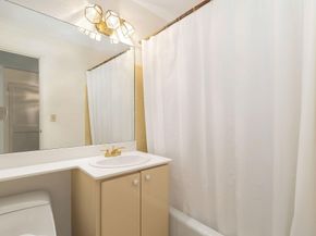 381 S Lake Drive 8, Palm Beach FL 33480