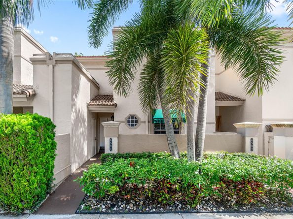 6581 Via Regina 6581, Boca Raton FL 33433