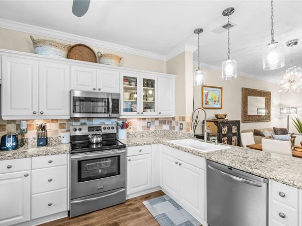 6581 Via Regina 6581, Boca Raton FL 33433