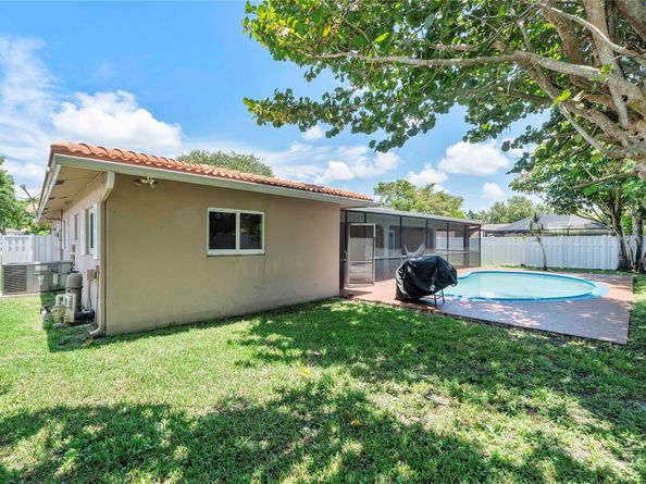 11744 NW 26th Ct, Coral Springs FL 33065