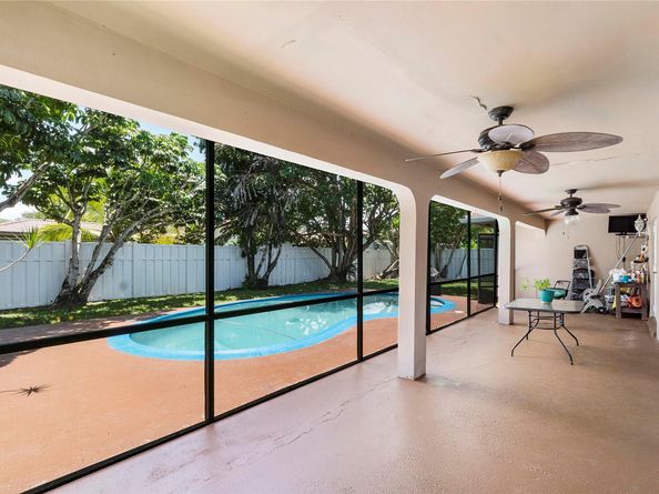 11744 NW 26th Ct, Coral Springs FL 33065