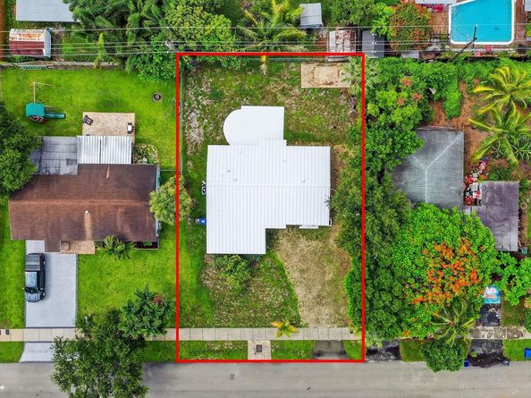 3131 SW 20th Ct, Fort Lauderdale FL 33312