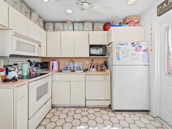 1681 NE 56th St, Fort Lauderdale FL 33334
