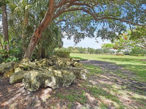 271 Cypress Point Drive 271, Palm Beach Gardens FL 33418