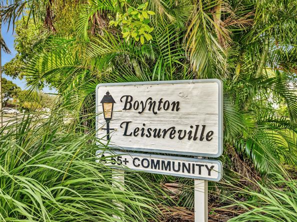 2204 Campanelli Blvd, Boynton Beach FL 33426