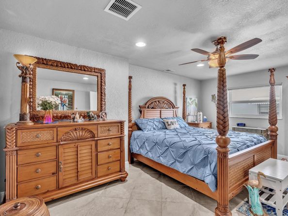 2204 Campanelli Blvd, Boynton Beach FL 33426
