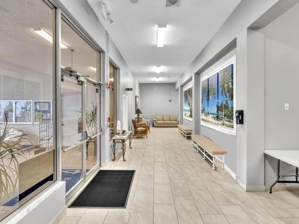 2204 Campanelli Blvd, Boynton Beach FL 33426