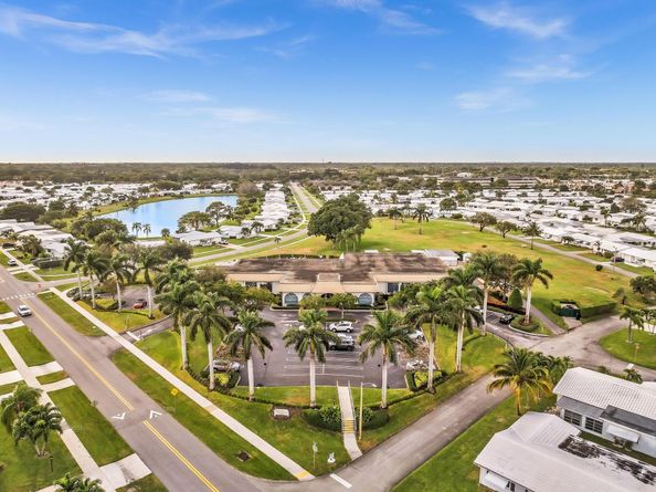 2204 Campanelli Blvd, Boynton Beach FL 33426