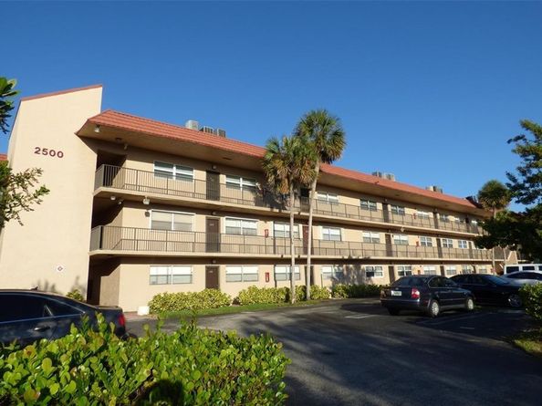 2500 Coral Springs Dr Dr 301, Coral Springs FL 33065