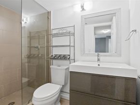 7675 NW 79th Ave 114, Tamarac FL 33321