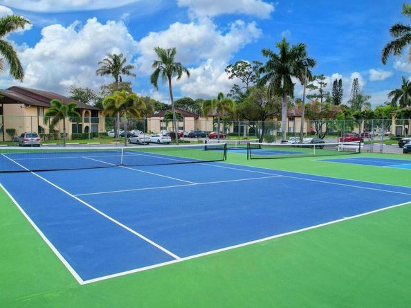 335 Pine Ridge Circle A2, Greenacres FL 33463