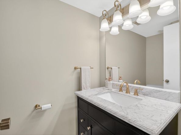 335 Pine Ridge Circle A2, Greenacres FL 33463