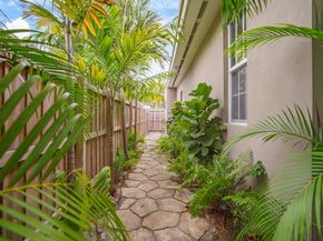 1433 NE 5th Ave, Fort Lauderdale FL 33304
