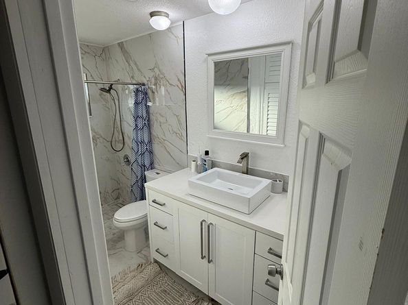 4420 NW 8th St, Coconut Creek FL 33066