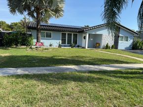 4420 NW 8th St, Coconut Creek FL 33066