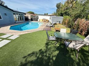 4420 NW 8th St, Coconut Creek FL 33066
