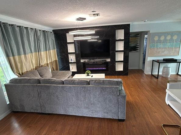 4420 NW 8th St, Coconut Creek FL 33066