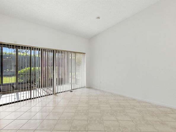 3646 English D Road D, Lake Worth FL 33467