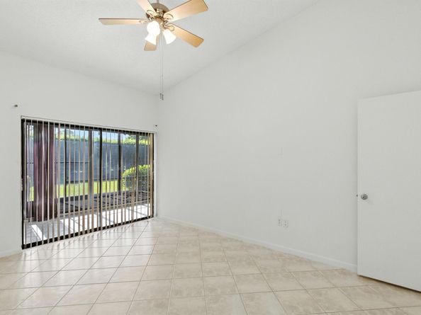 3646 English D Road D, Lake Worth FL 33467