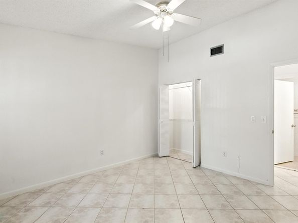3646 English D Road D, Lake Worth FL 33467