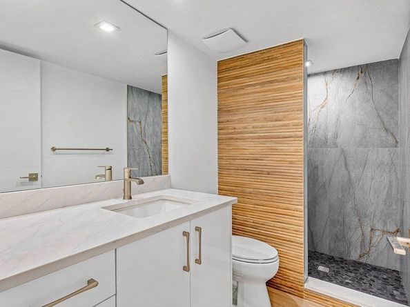 15687 Loch Maree Lane 2404, Delray Beach FL 33446