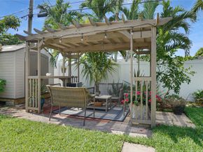 1736 NW 39th St, Oakland Park FL 33309