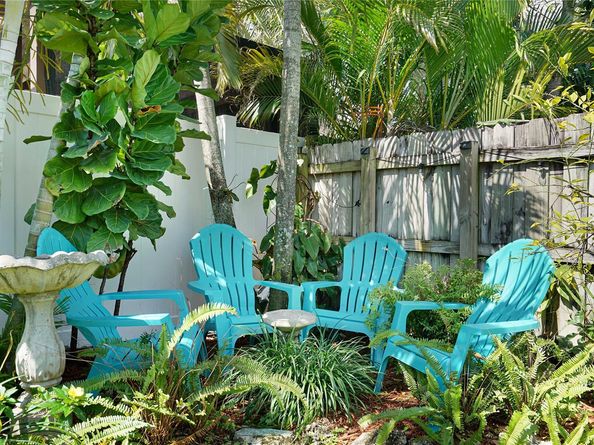 1736 NW 39th St, Oakland Park FL 33309