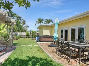 1736 NW 39th St, Oakland Park FL 33309