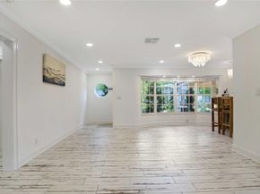1736 NW 39th St, Oakland Park FL 33309