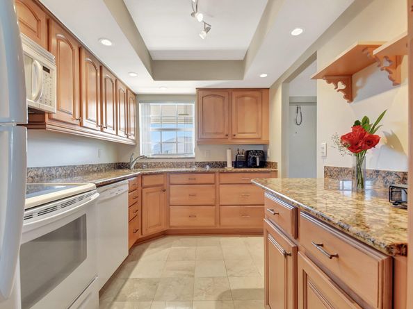 1030 Sugar Sands Boulevard 367, Singer Island FL 33404