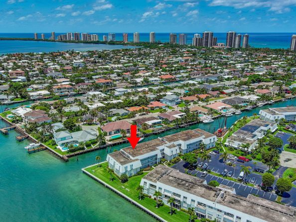 1030 Sugar Sands Boulevard 367, Singer Island FL 33404