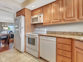 1030 Sugar Sands Boulevard 367, Singer Island FL 33404