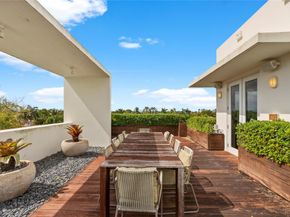6001 Laguna Path S, Miami Beach FL 33141