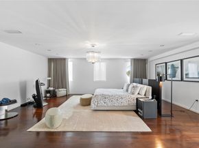 6001 Laguna Path S, Miami Beach FL 33141