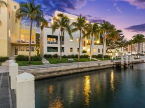 6001 Laguna Path S, Miami Beach FL 33141