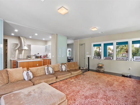 6001 Laguna Path S, Miami Beach FL 33141