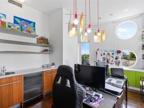 6001 Laguna Path S, Miami Beach FL 33141