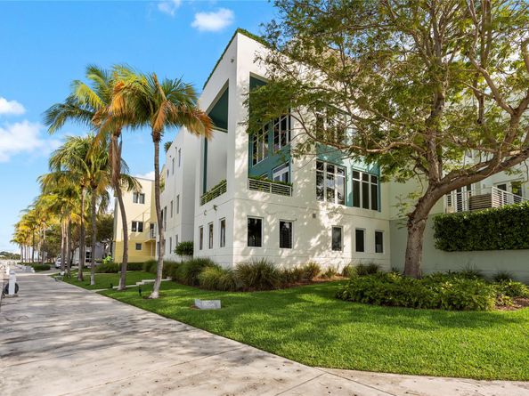 6001 Laguna Path S, Miami Beach FL 33141
