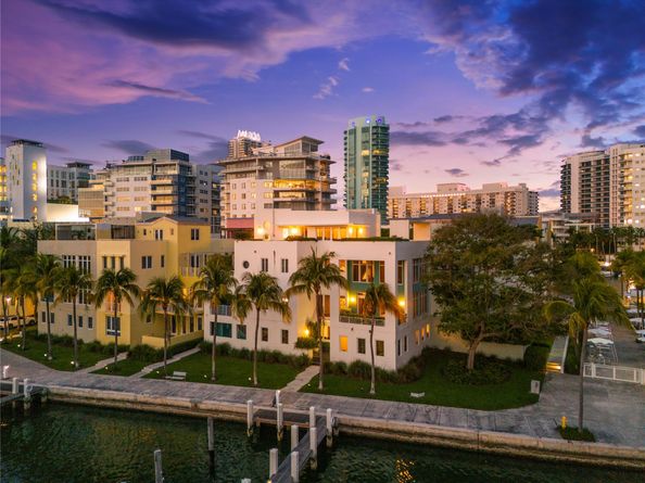 6001 Laguna Path S, Miami Beach FL 33141