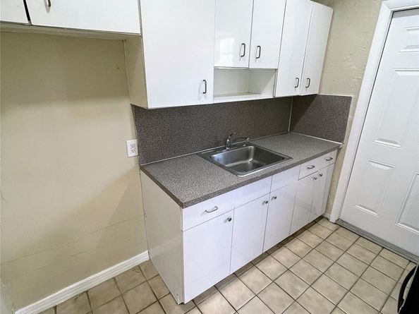 981 NW 16th Ave, Fort Lauderdale FL 33311
