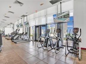 1600 NE 1st  Ave 1014, Miami FL 33132