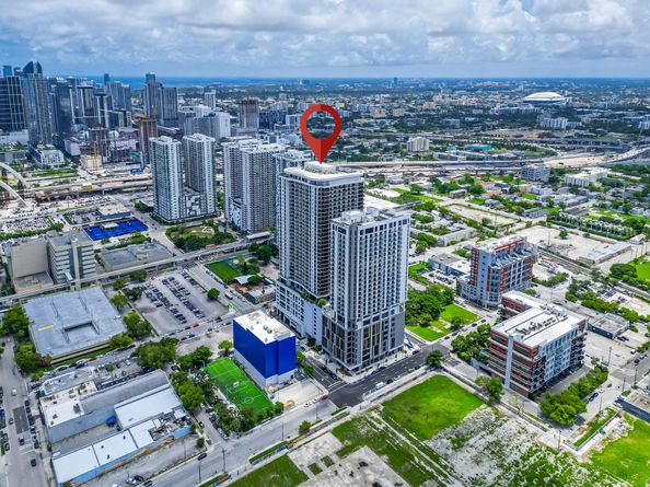 1600 NE 1st  Ave 1014, Miami FL 33132