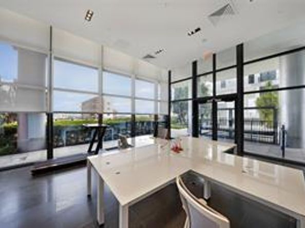 1600 NE 1st  Ave 1014, Miami FL 33132