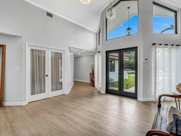 4600 SW 164th Terr, Southwest Ranches FL 33331