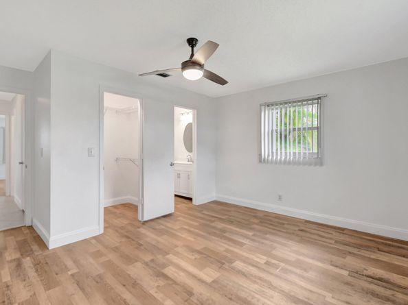 1902 SW 22nd Avenue, Boynton Beach FL 33426